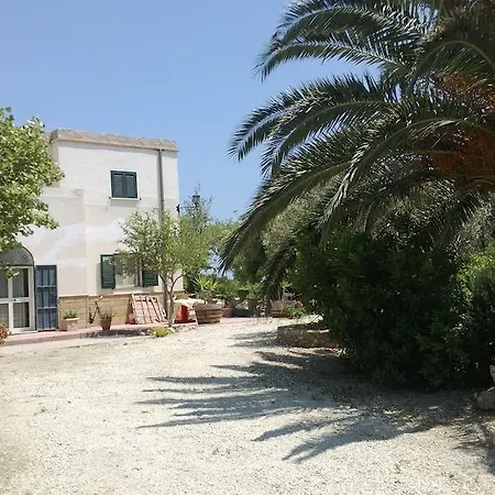 Casa Malerba Bed & Breakfast 3*